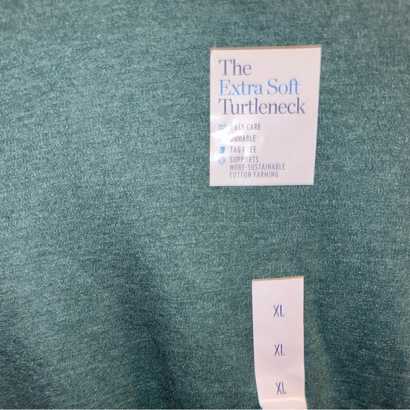 Men’s Hunter Green Croft and Barrow Turtleneck. NWT. - Picture 3 of 3